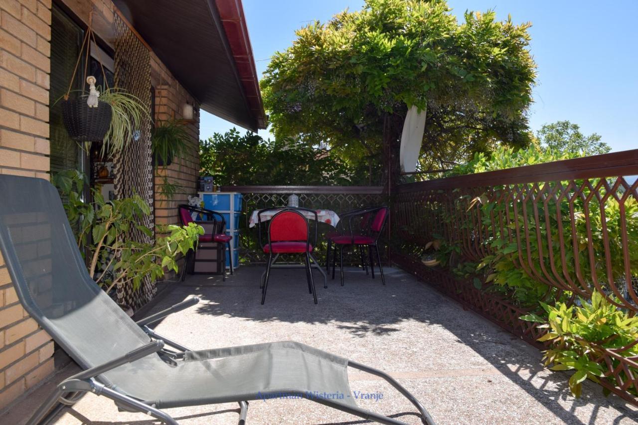 Apartman Wisteria Vranje Luaran gambar